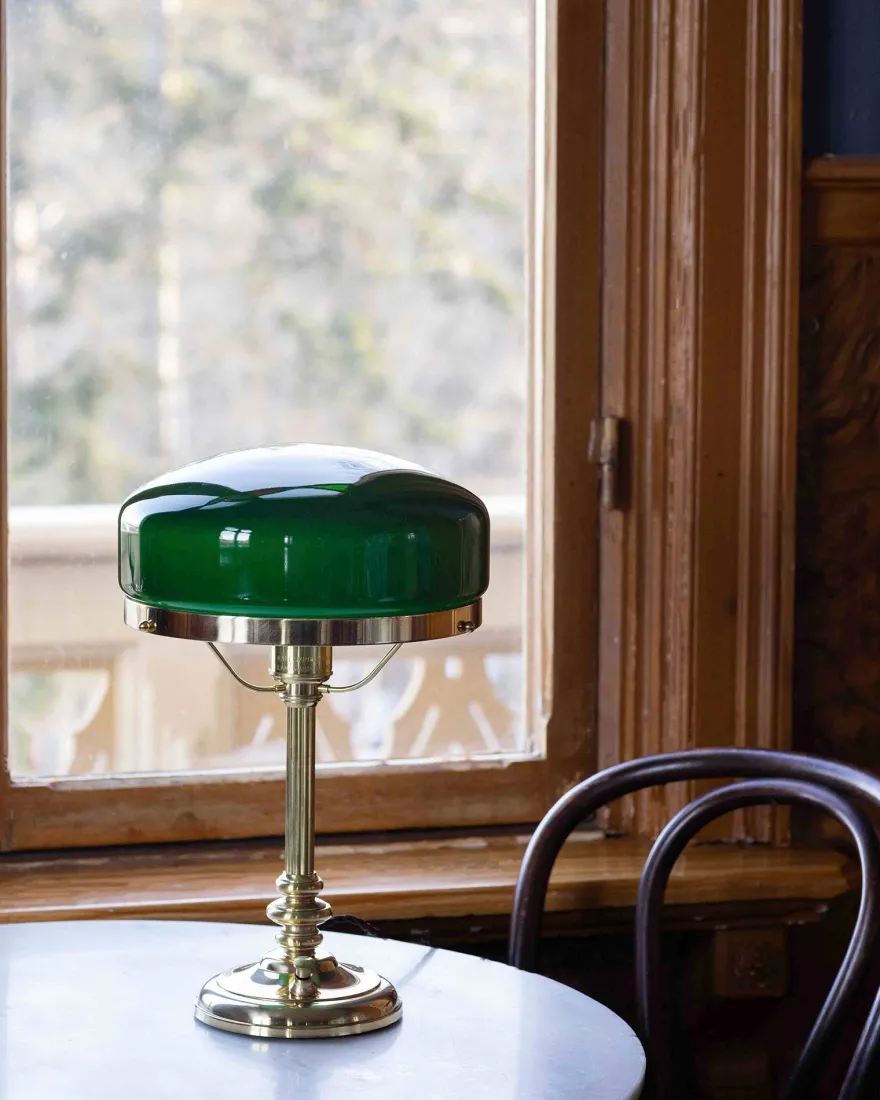 Bordslampa - Karlfeldt mässing, grön skärm