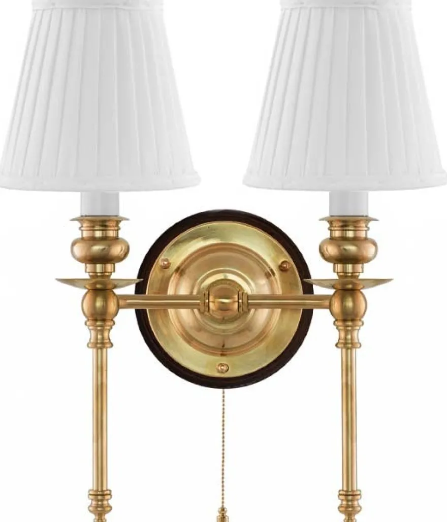 Vägglampa - Wivallius mässing, vit tygskärm