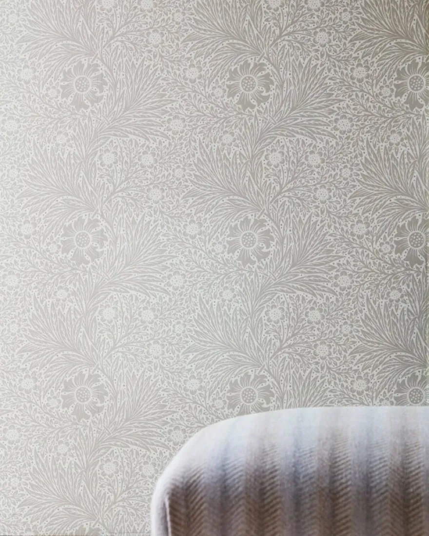 William Morris & Co. Tapet - Pure Marigold Soft Gilver